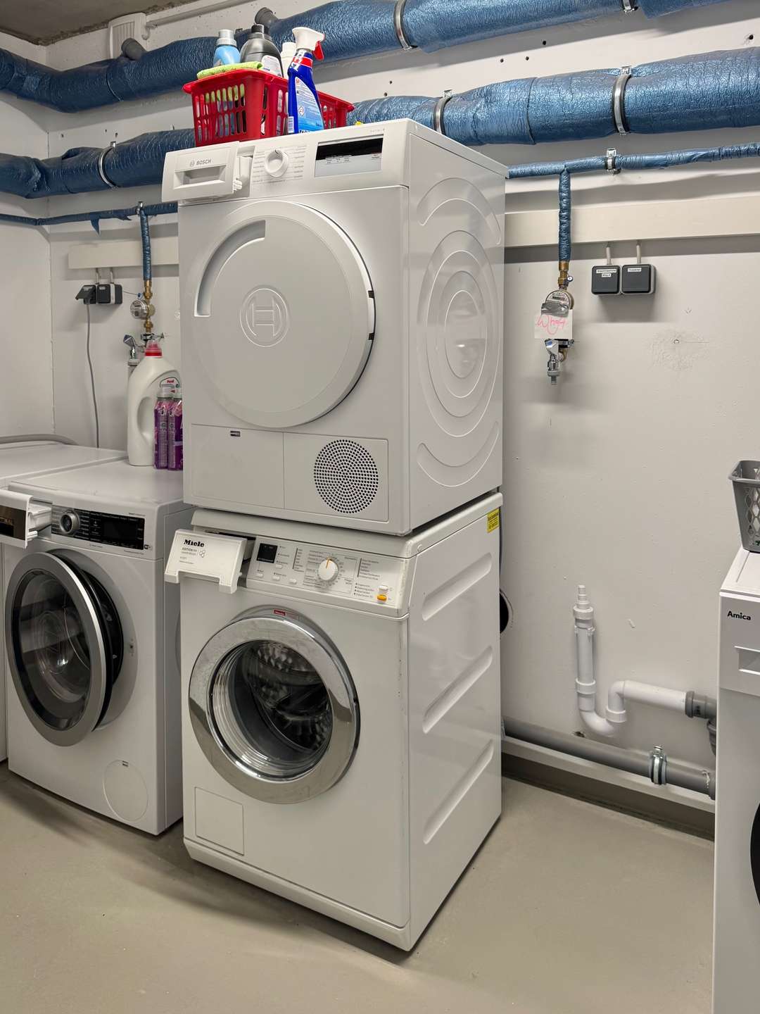 BARRIEREFREIE WOHNUNG IM L&Ouml;WENKARREE